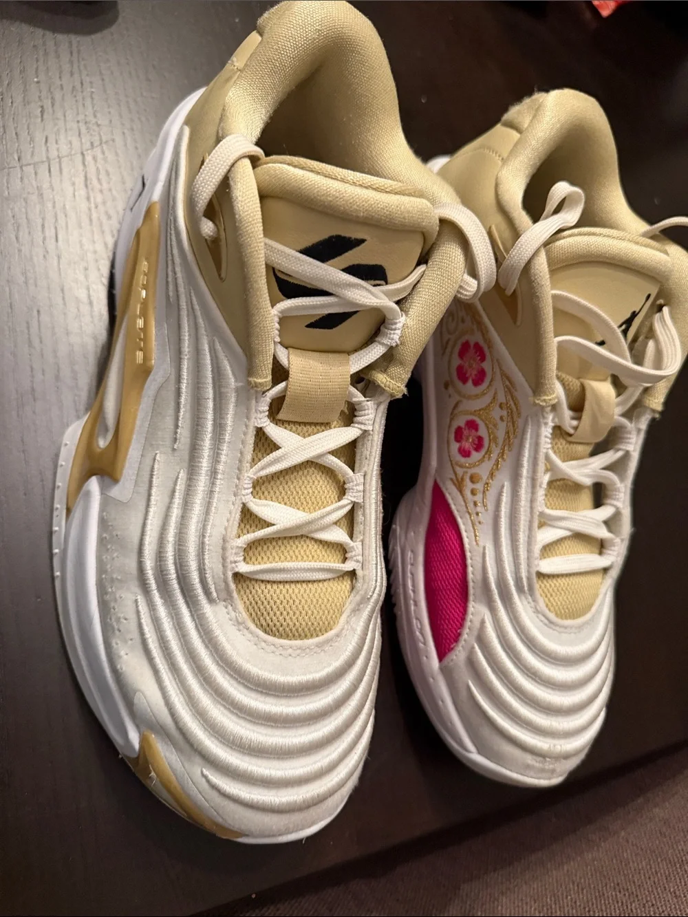 Luka matador size 8 White & Gold Athletic Sneakers with Pink Accent